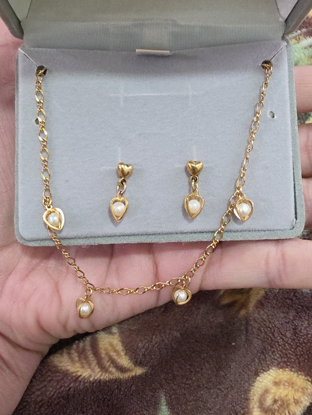 Vintage 1980s Avon Gold Tone Heart & Faux Pearl Necklace & Earrings Set